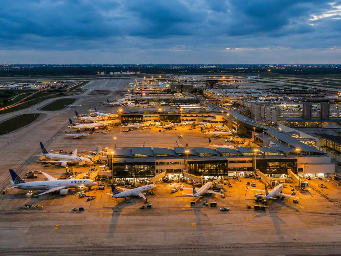 George Bush Intercontinental Airport (IAH) near the hotel
